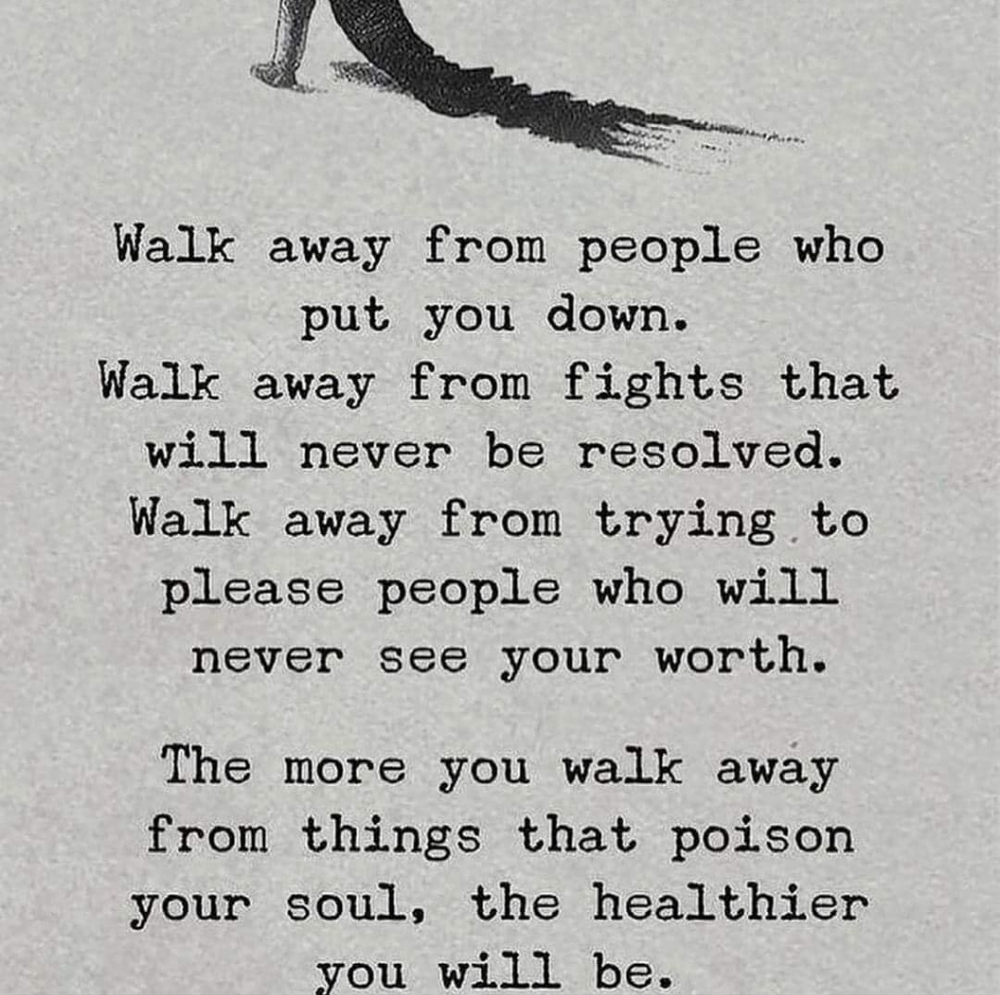 Meet your Posher, Tee